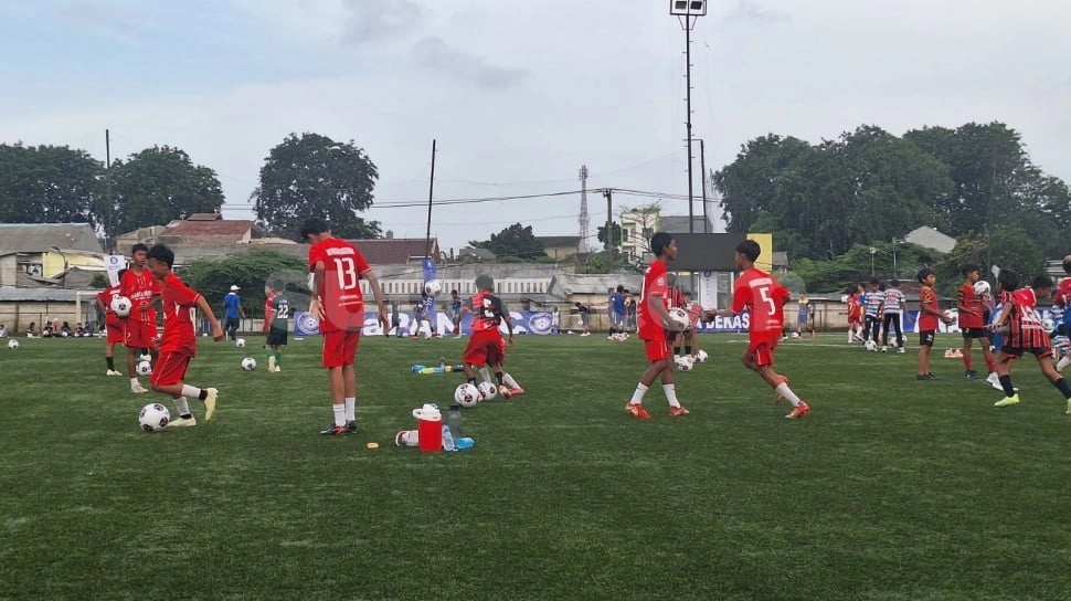 PSSI Angkat Topi Adanya Program Satu Anak Satu Bola