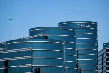 Oracle Naikkan Proyeksi Lapangan Kerja Pusat Data AI untuk OpenAI di New Mexico di Tengah Penolakan Komunitas Lokal