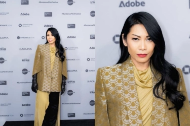 Gaya Anggun C Sasmi di Sundance dengan Balutan Emas Didit Hediprasetyo