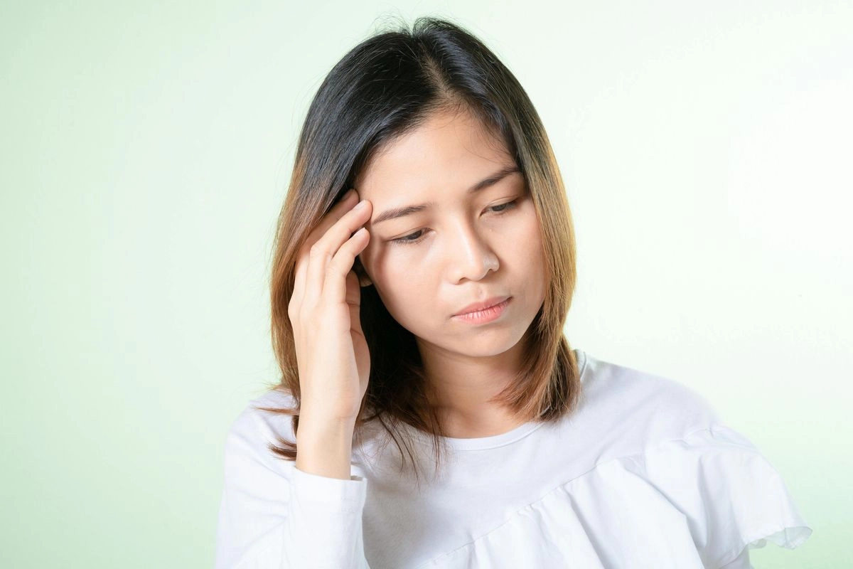 Sering Terpapar Berita Buruk Picu Kelelahan Mental, Ini Tips dari Psikolog