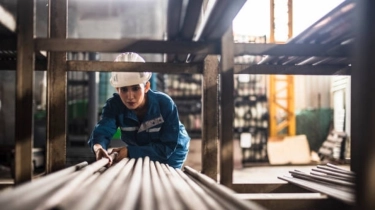 Peluang Emas Lulusan SMK: Perusahaan Raksasa Rusia Tawarkan Gaji Rp43 Juta, Pemerintah RI Buka Jalan