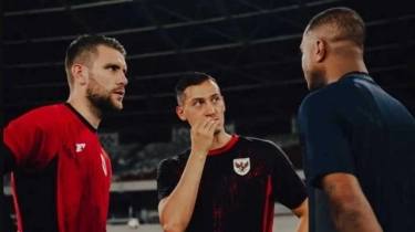 Maarten Paes Tolak Feyenoord Pilih Ajax, Peran Jordi Cruyff dan Denny Landzaat Jadi Kunci