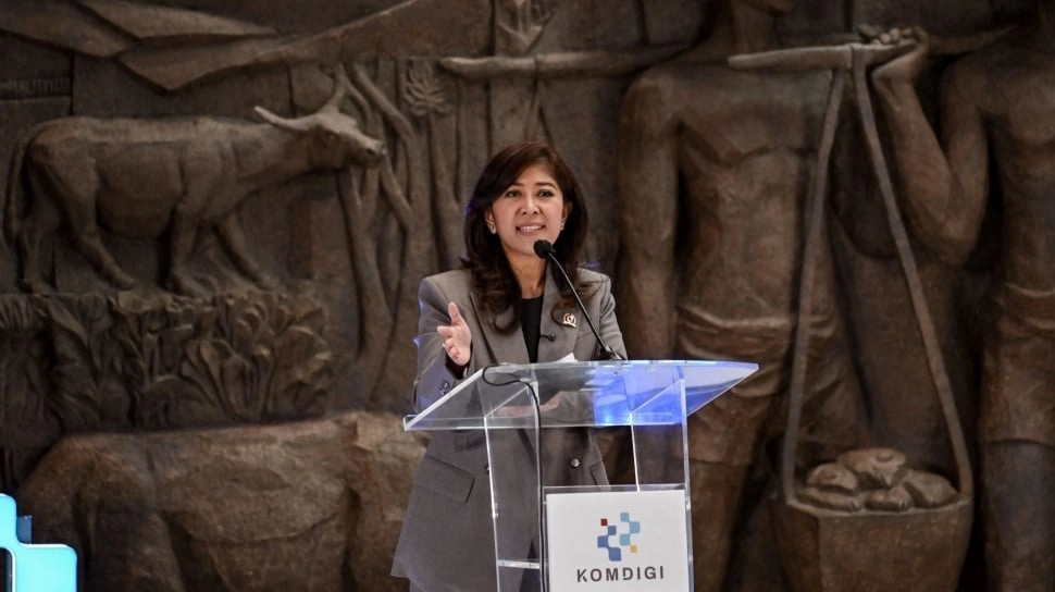 Menkomdigi Tegaskan Registrasi SIM Biometrik Diprioritaskan untuk Kartu Perdana Baru