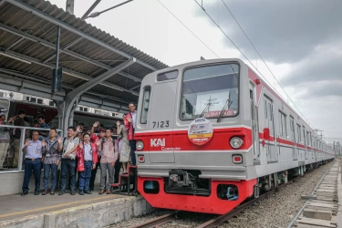 Kereta Rangkasbitung–Merak Jadi Andalan Warga Sekitar untuk Bekerja, Catat Jadwal Lengkapnya
