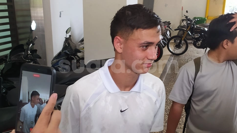 Eliano Reijnders Tak Sabar Main Bareng Layvin Kurzawa