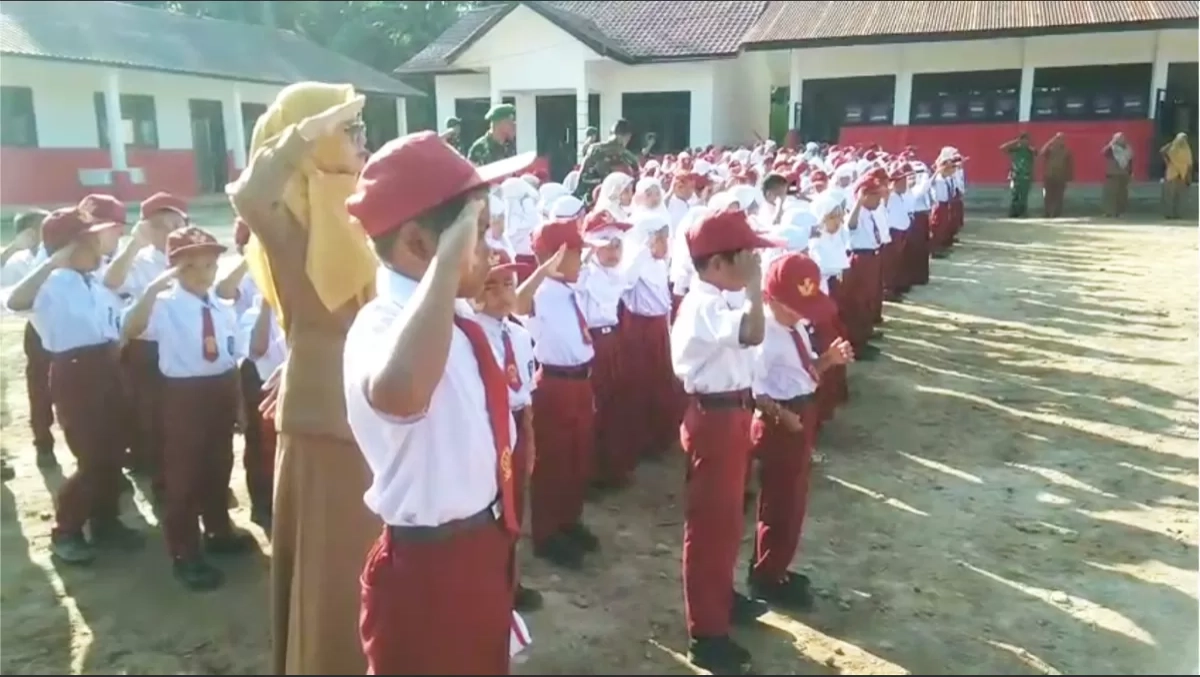 Penampakan SD di Sumut Sebelum dan Sesudah Banjir: Kini Anak-anak Sudah Sekolah Lagi