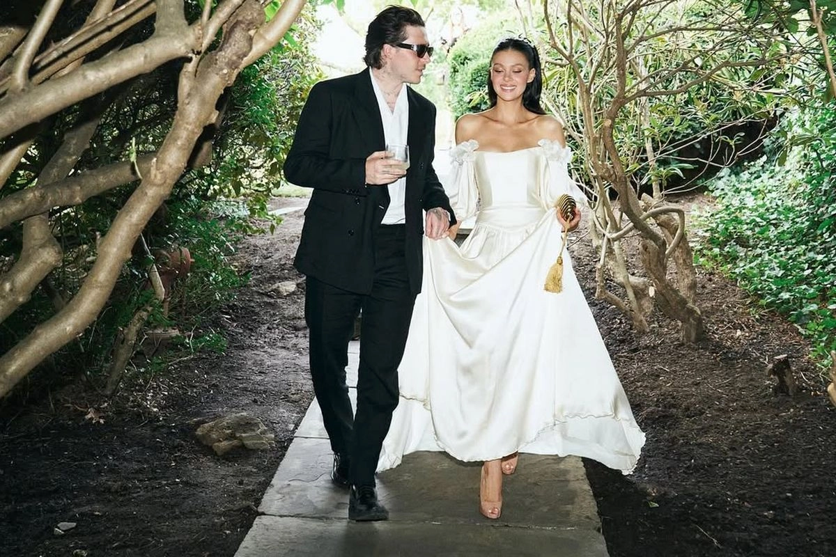 Berkaca dari Konflik Brooklyn Beckham, Mengapa Pasangan Sering Disalahkan Saat Seseorang Menjauh dari Keluarga?