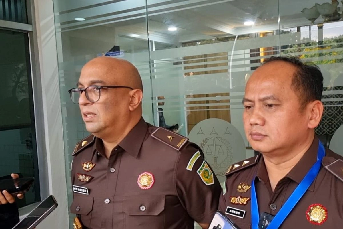 Kejagung Geledah Rumah Eks Menteri KLHK Siti Nurbaya Terkait Sawit