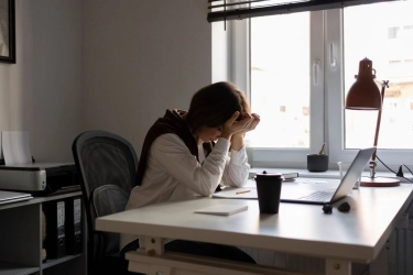 Ketika Stres Dianggap Wajar, Psikolog Ingatkan Risiko Burnout pada Pekerja