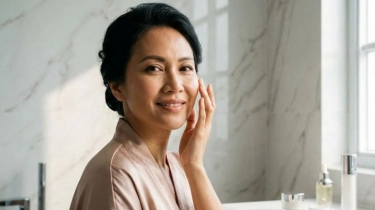 5 Rekomendasi Krim Anti Aging Terbaik untuk Usia 50 Tahun