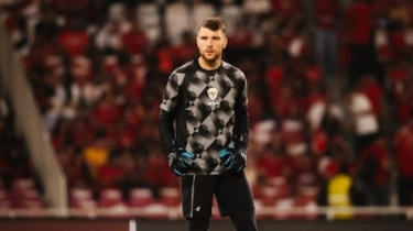 5Penyelamatan Gemilang Maarten Paes: Bikin Frutasi Lionel Messi hingga Pemain Arab Saudi