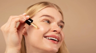 Apakah Retinol Boleh Dipakai Setiap Hari? Ini 5 Rekomendasi Merek Paling Aman
