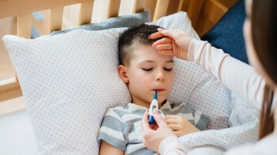 Musim Hujan Makin Panjang, IDAI Ingatkan Orang Tua Jangan Paksa Anak Sakit ke Sekolah