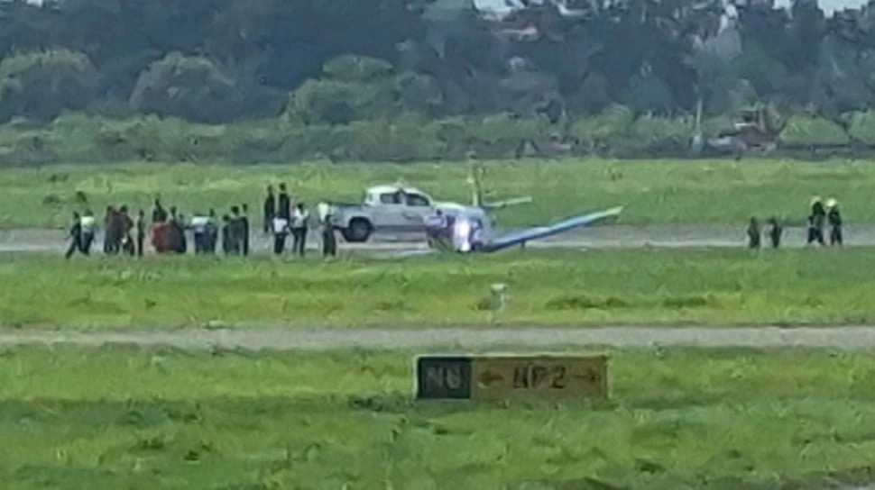 Pesawat TNI AL Bonanza G36 Crash Landing di Juanda, Awak Selamat dan Hanya Alami Kerusakan Ringan