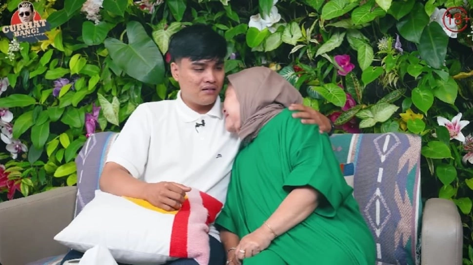 Siapa Ibu Asuh Ressa? Ikhlas Rawat Anak Denada sejak Masih Bayi