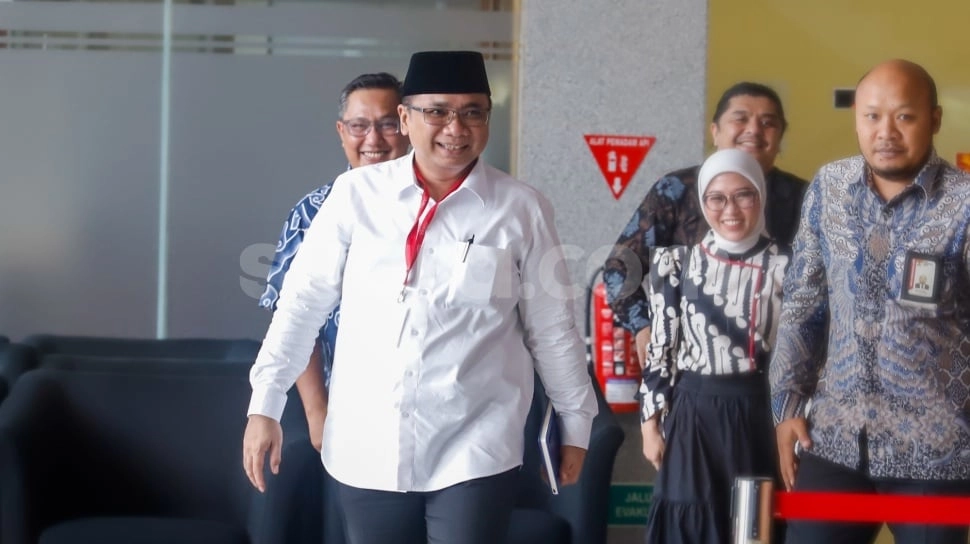 Usai Diperiksa KPK, Gus Yaqut Bantah Beri Kuota Haji Khusus ke Maktour