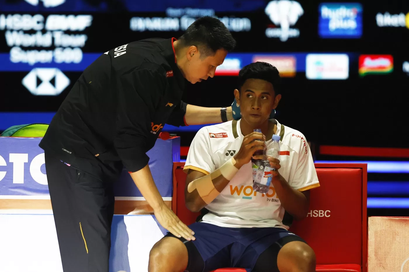 Alwi Farhan Tantang Moh. Zaki Ubaidillah di Semifinal Thailand Masters 2026, Tunggal Putra Indonesia Pastikan Satu Tiket Final