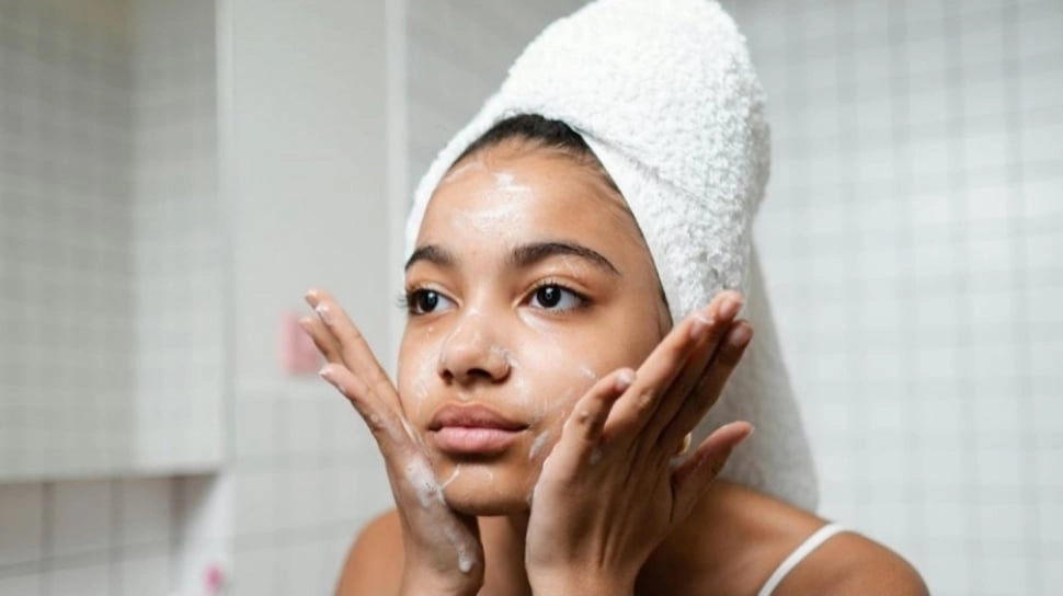 6 Sabun Cuci Muka Wardah: Cocok untuk Pekerja Milenial, Cerahkan untuk Kulit Kusam