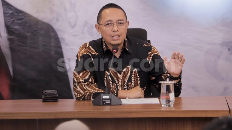 Hasan Nasbi Bicara Peluang PSI Masuk Senayan: Tergantung Konsistensi Partai