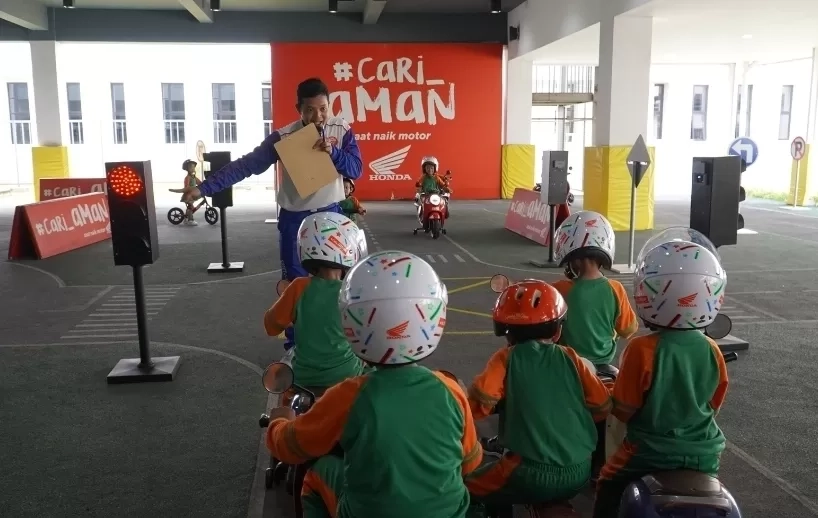 Edukasi Instruktur Safety Riding Astra Honda Diakui Dunia Internasional