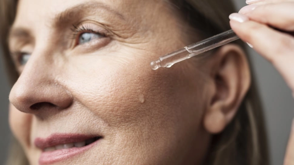 7 Serum Anti-Aging yang Ampuh Mengurangi Kerutan dan Flek Hitam