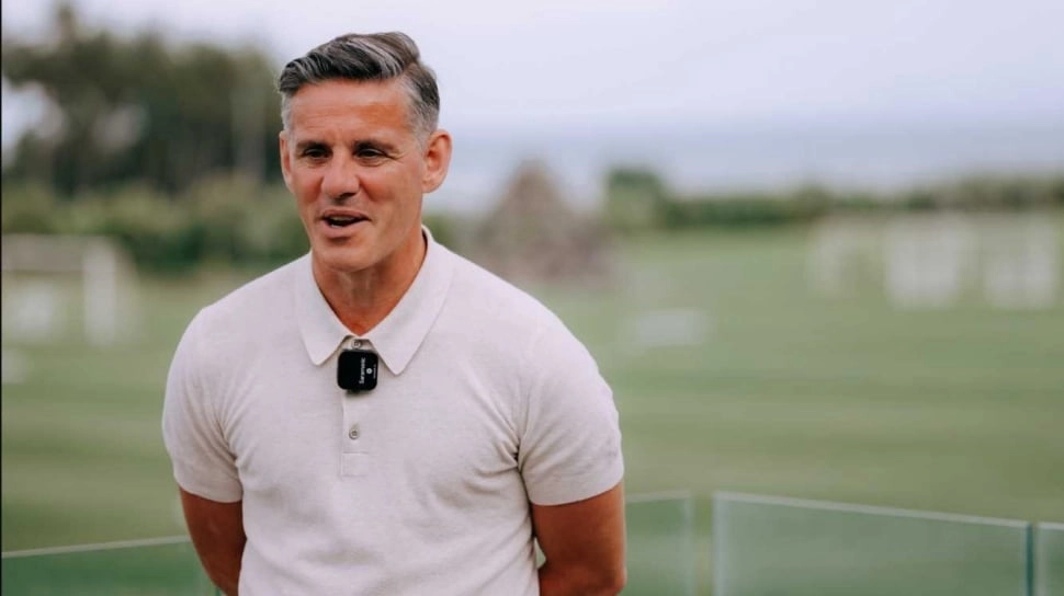 Kerja Terus! John Herdman Kini Geruduk Operator Super League, Ini Alasannya
