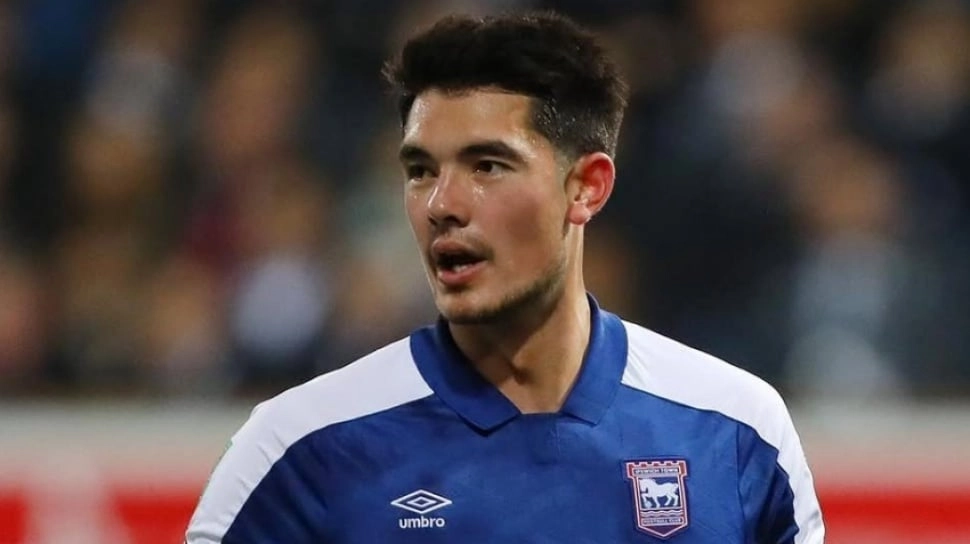 Pelatih Ipswich Town Bantah akan Pinjamkan Elkan Baggott