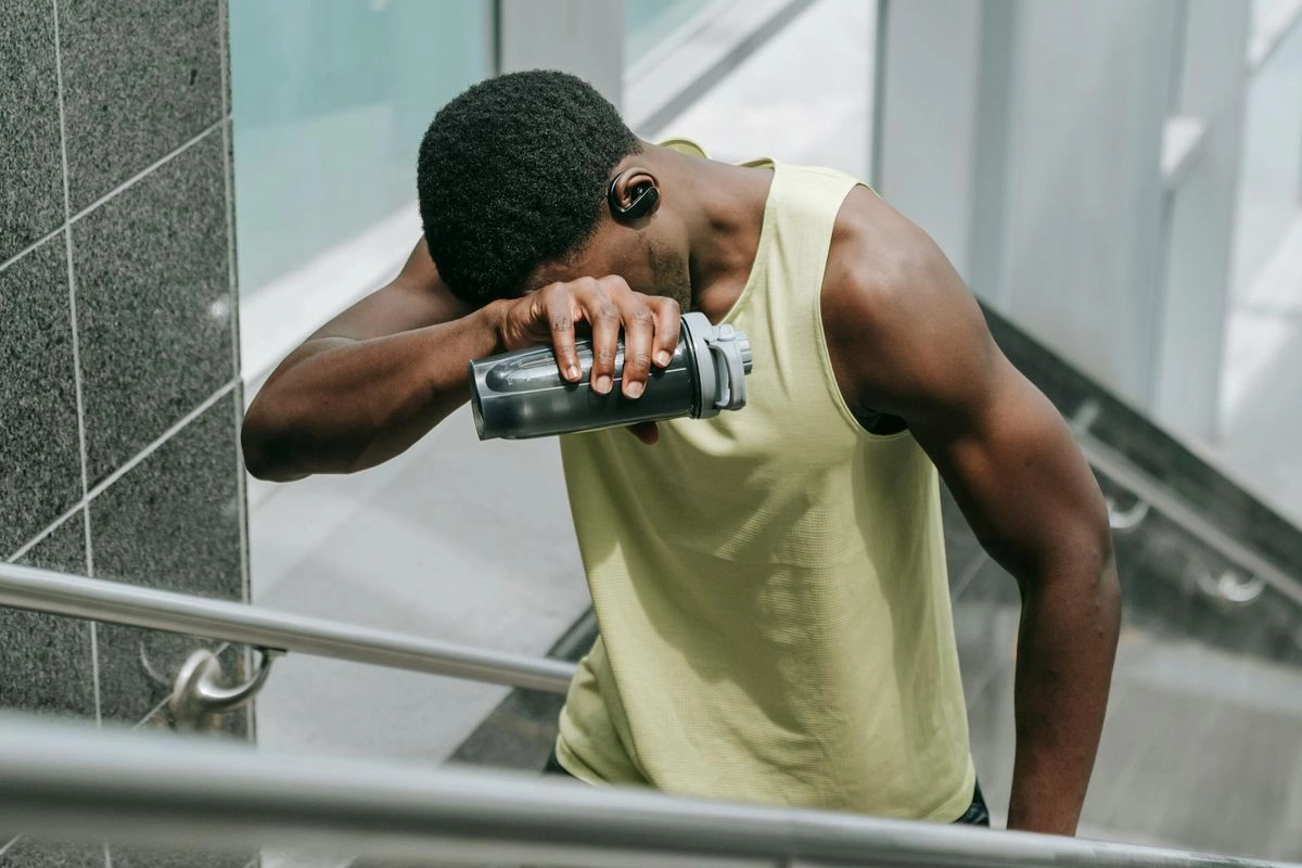 Konsumsi Bubuk Elektrolit Saat Olahraga, Perlukah? Ini Kata Dokter