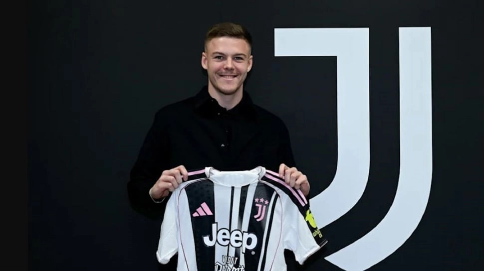 Lupakan Jay Idzes, Juventus Resmi Umumkan Kedatangan Bek Swedia Emil Holm