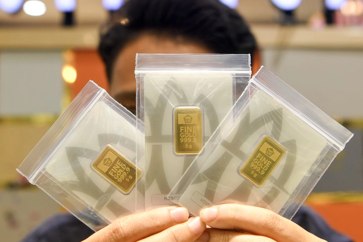 Harga Emas Antam Naik Turun, Apa Saja Pemicunya?