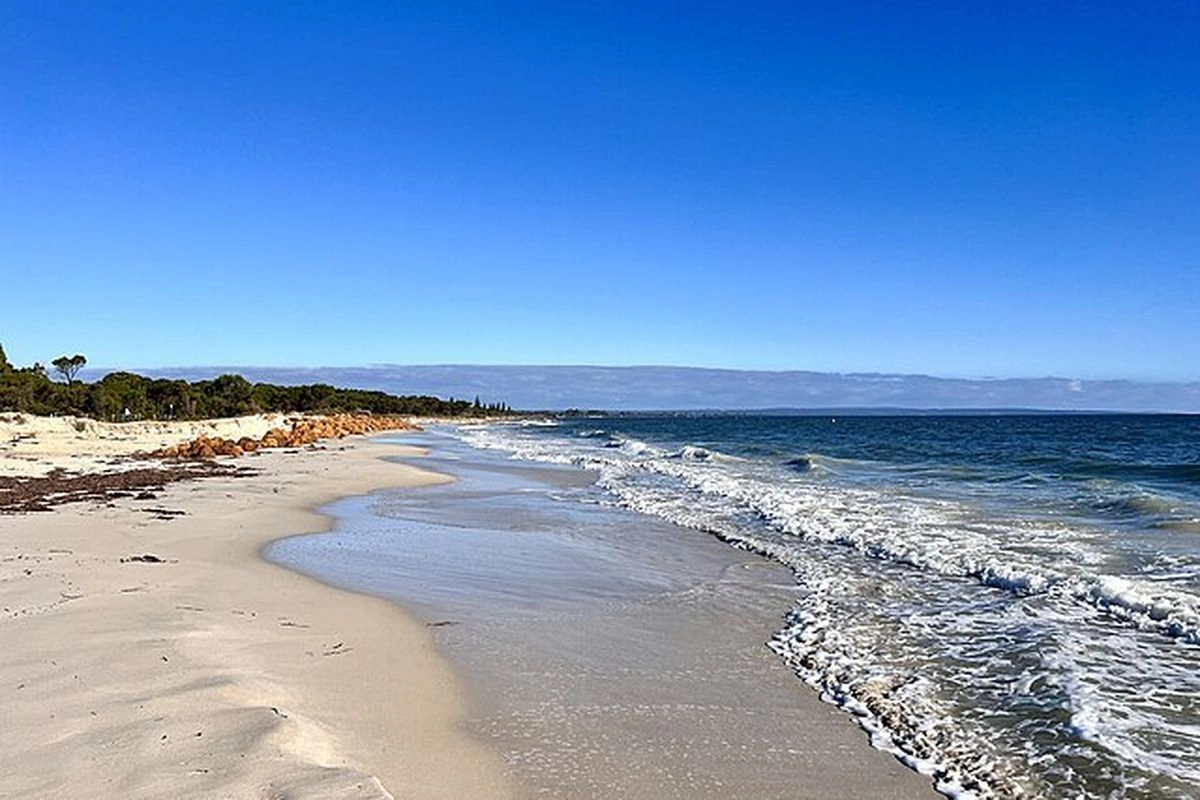 Kisah Joanne, Lindungi 2 Anaknya di Tengah Laut, Lepas Sulung Berenang 4 Km Cari Bantuan