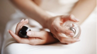 5 Body Mist Supermarket yang Aromanya Mirip Parfum Jutaan Rupiah