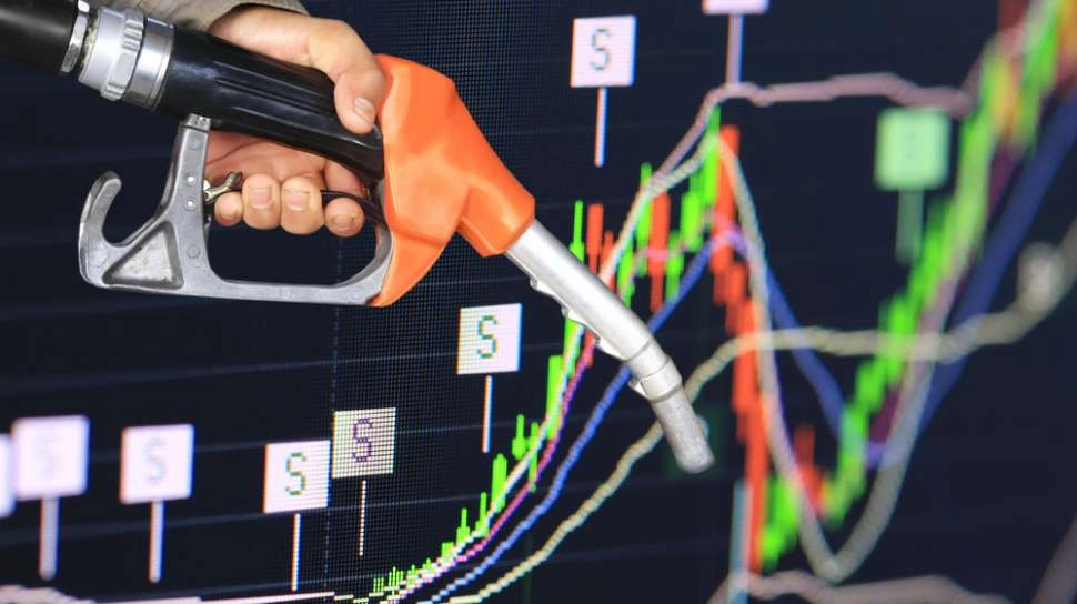 AS - Iran Memanas di Selat Hormuz, Brent Tembus 67 Dolar AS
