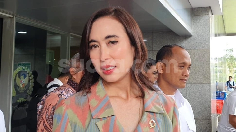 Atasi Sampah di Bali, Menpar Widyanti Siap Jalankan Gerakan Indonesia Asri Arahan Prabowo