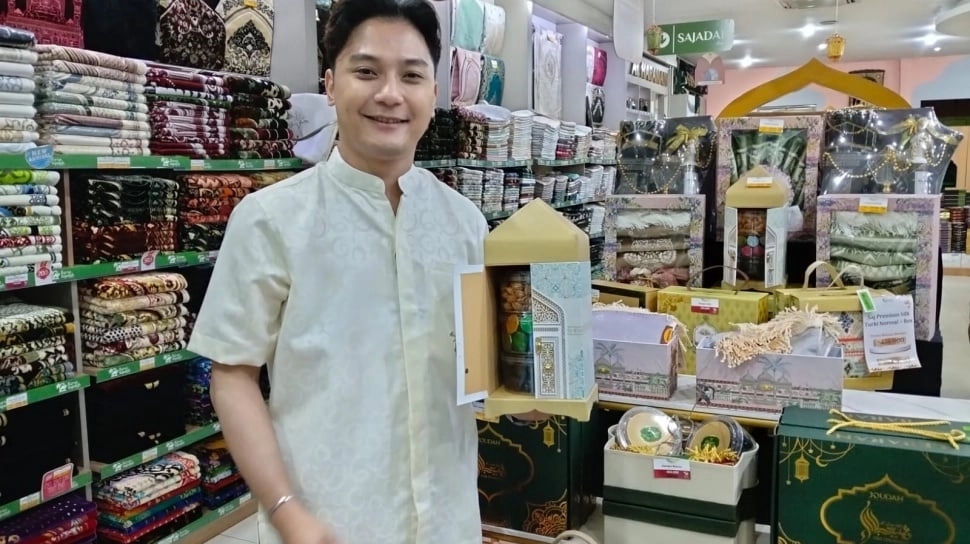 Jelang Ramadan 2026, Sajadah hingga Kurma Diserbu