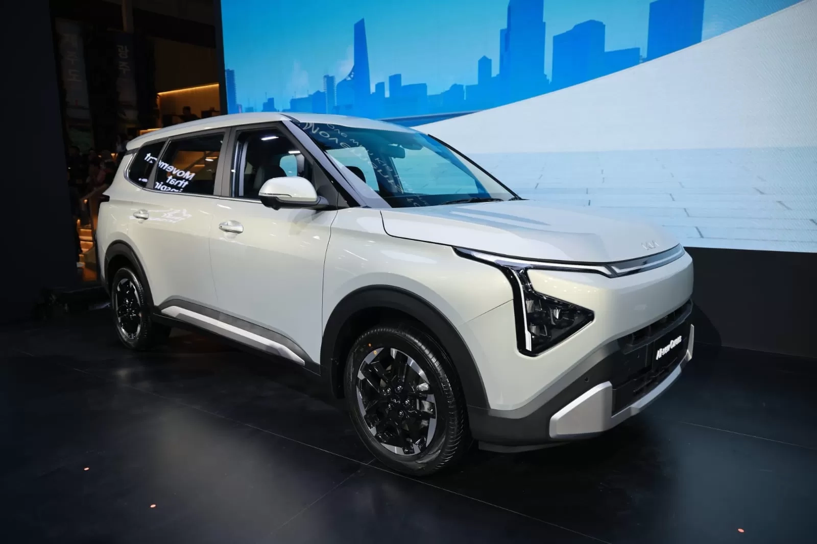 Kia Hadirkan The All New Carens di IIMS 2026, Bawa Fitur Baru