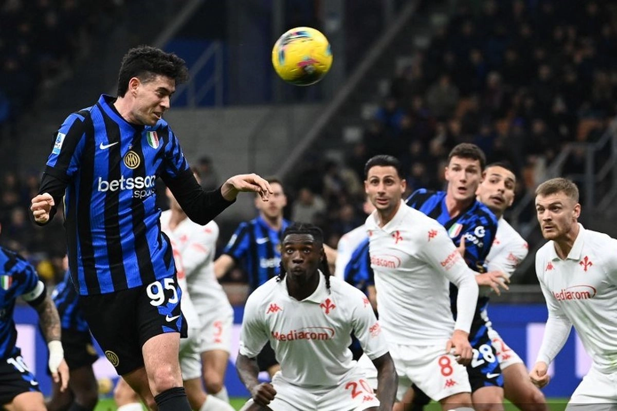 Usaha Barcelona Perkuat Lini Belakang, Bidik Alessandro Bastoni