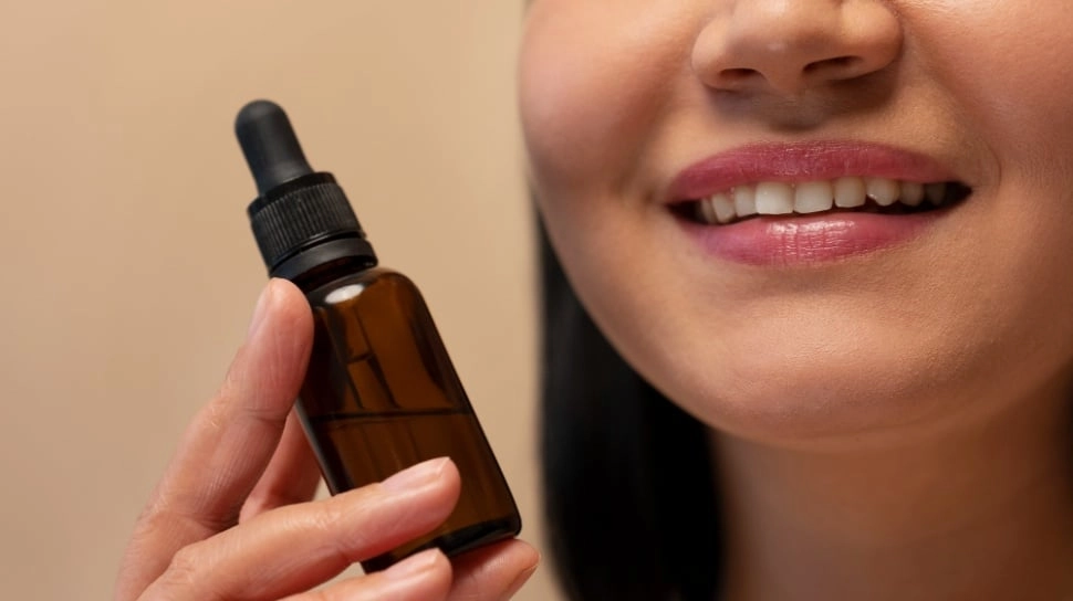 Ampuh Hilangkan Flek Hitam, Bolehkah Ibu Menyusui Memakai Retinol?