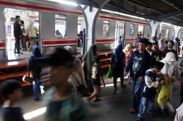 Jadwal Kereta Lokal Sidoarjo–Kertosono PP: Harga Murah, Dijamin Selalu Tepat Waktu