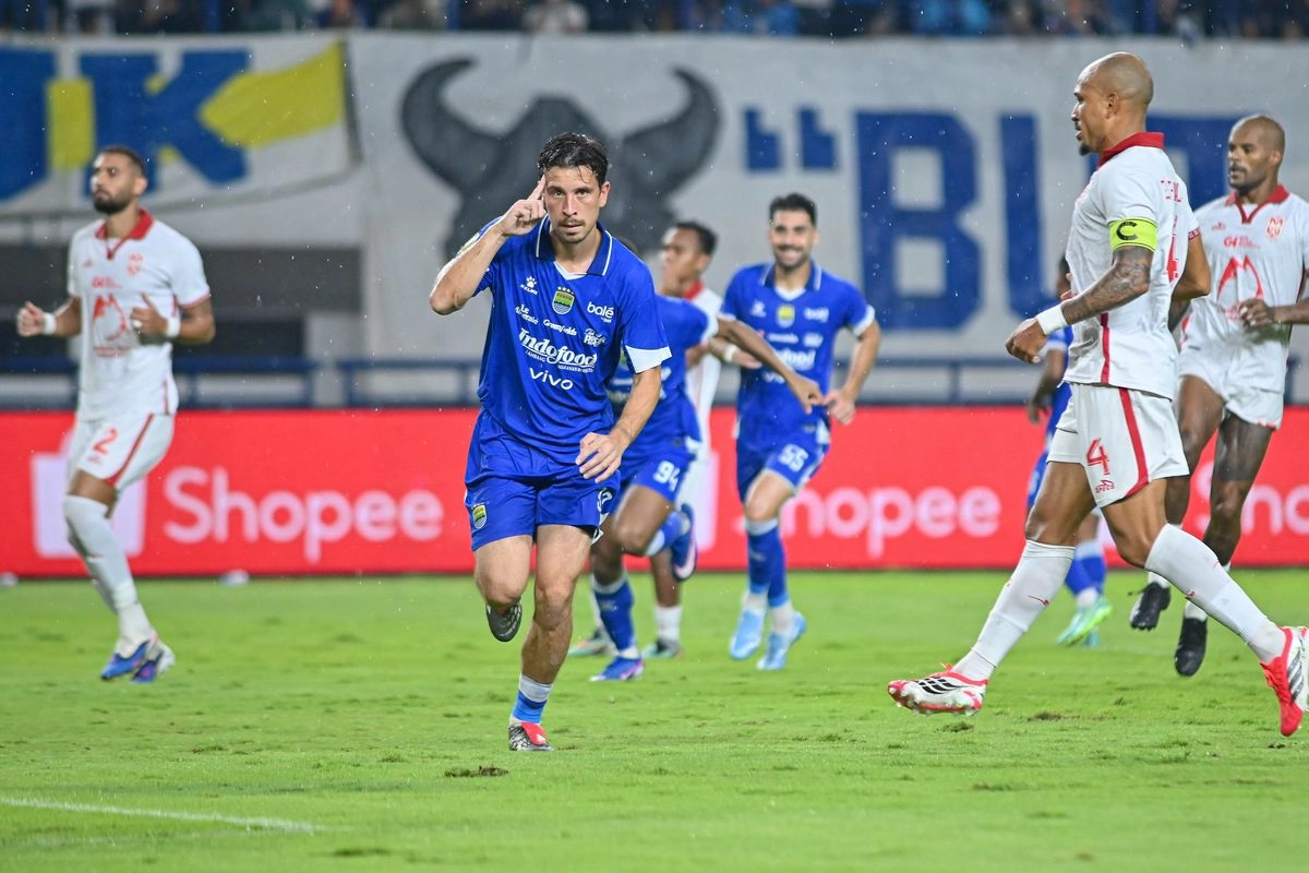 Hasil Persib Vs Malut United 2-0, Bojan Hodak Terkejut dengan Strategi Lawan