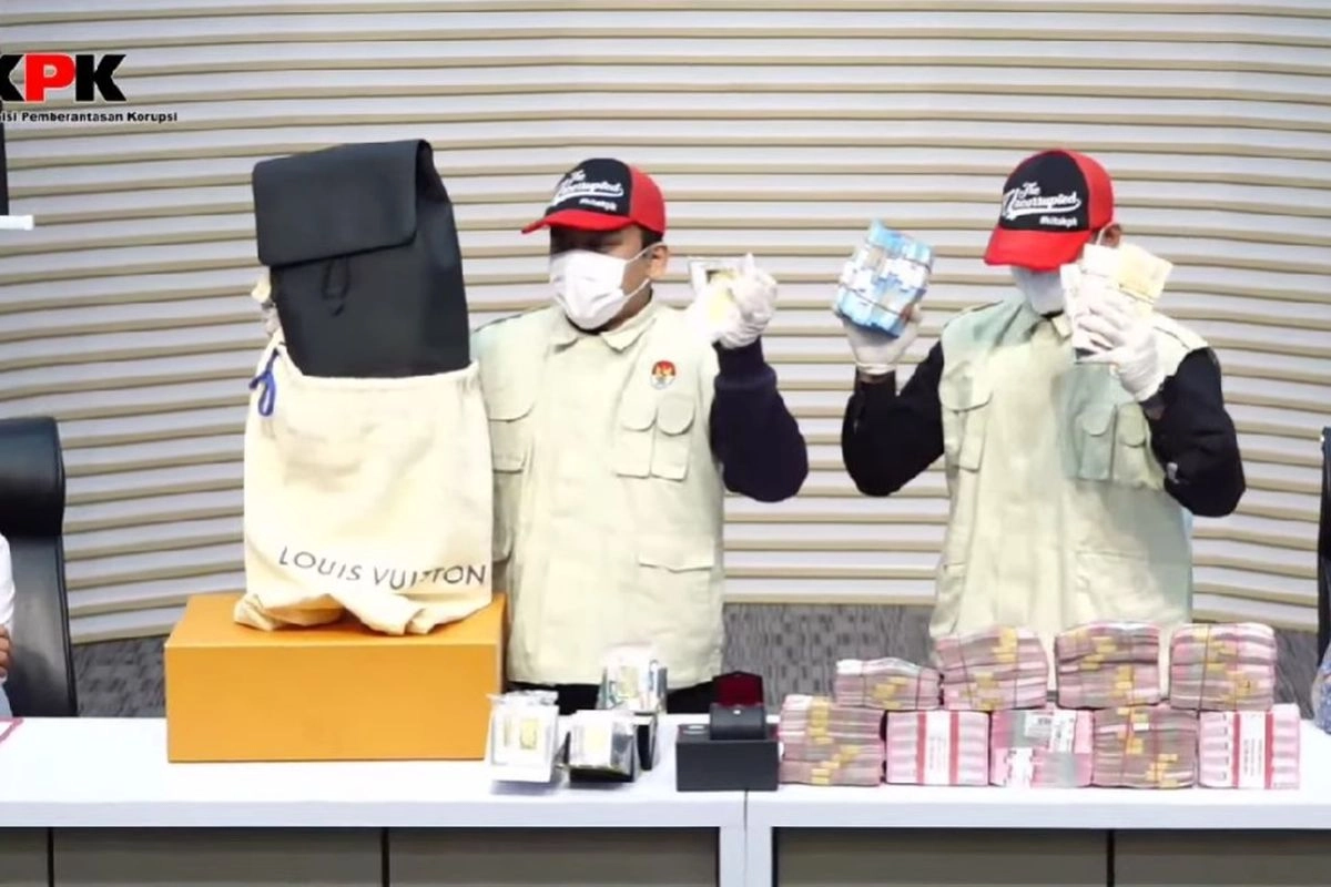 Pemilik PT Blueray Kabur saat OTT Bea Cukai, KPK Akan Cekal ke Luar Negeri