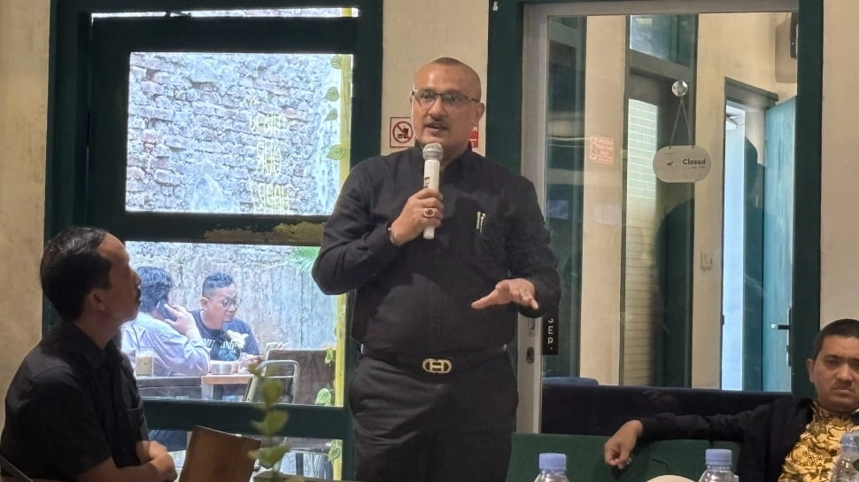 Ferdinand Hutahean: Penempatan Polri di Bawah Kementerian Bukan Solusi Benahi Keluhan Masyarakat