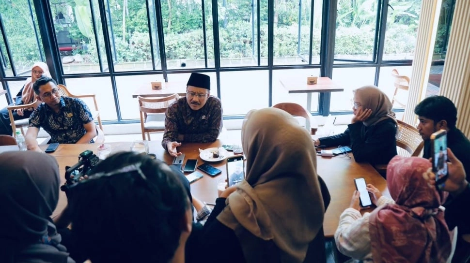 Gus Ipul Serukan Gerakan Peduli Tetangga, Perkuat Data Lindungi Warga Rentan