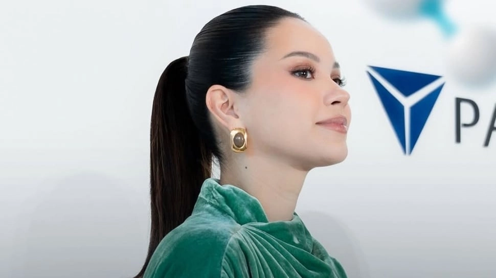 Rahasia Rambut Sehat Alyssa Daguise: Bukan Cuma Shampo, Ini yang Wajib Diperhatikan di Kulit Kepala!