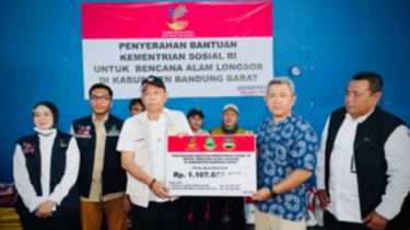 Wamensos Salurkan Santunan Duka Korban Longsor Cisarua