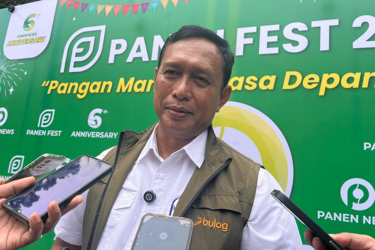 Penerima Bansos Naik Jadi 33 Juta KPM, Bulog Siapkan 600.000 Ton Beras