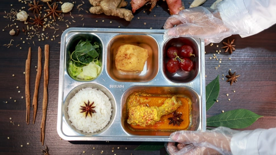 MBG Diperlukan Di Tengah Tantangan Ekonomi?