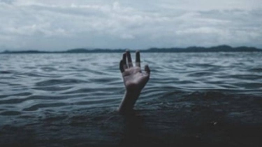 Basarnas Fokuskan Pencarian di Muara Pantai Sine, Wisatawan Malang Terseret Ombak Belum Ditemukan