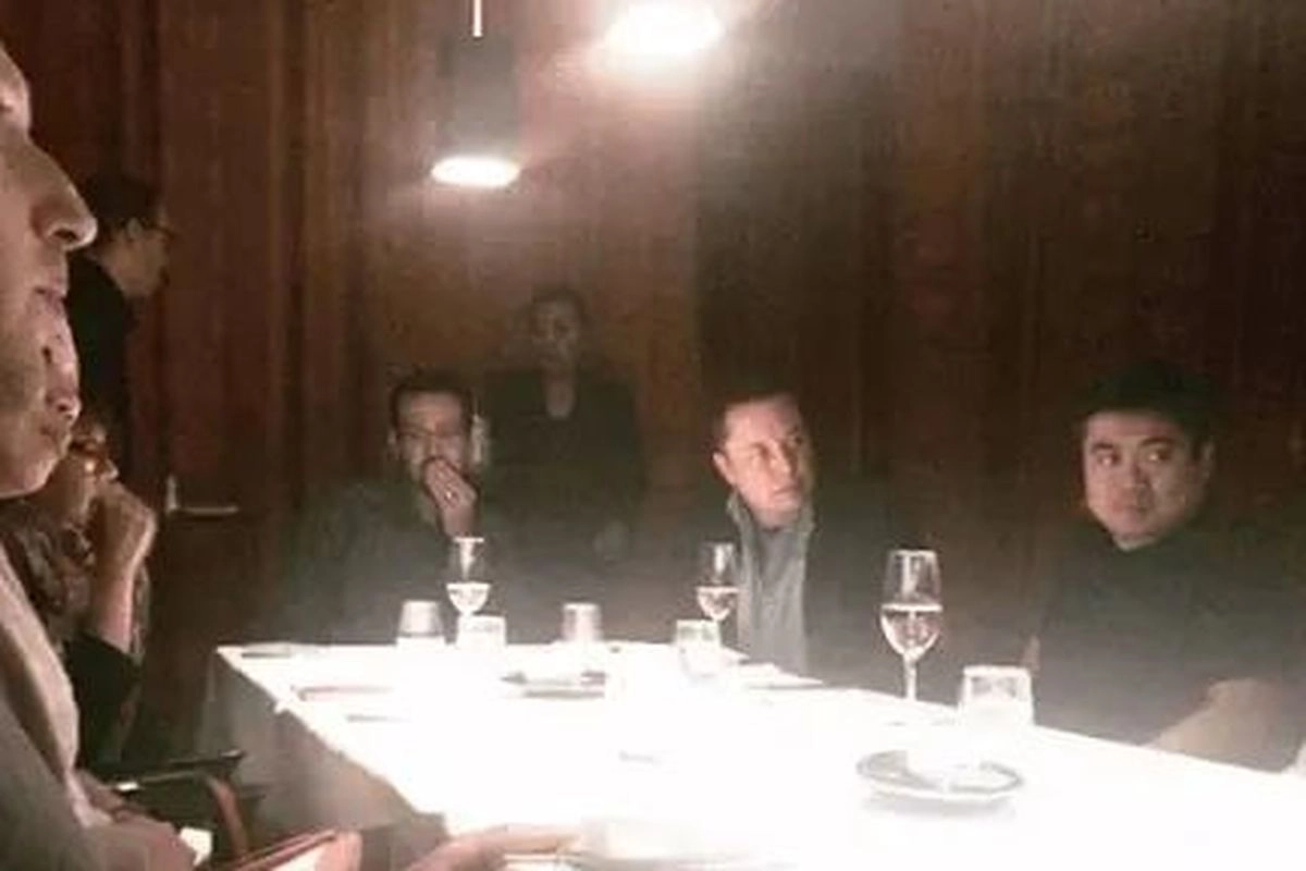 Beredar Foto Miliarder Dunia Hadiri Makan Malam “Liar” Epstein, Ada Bos Meta