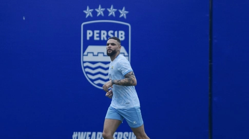 Dua Eks Rekan Lionel Messi di Liga 1: Siapa Bakal Bersinar, Layvin Kurzawa atau Jean Mota?